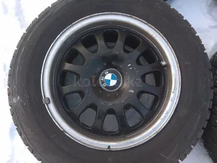 Оригинальные легкосплавные диски 31 стиль на BMW 5 E39 (Германия R1 за 150 000 тг. в Астана – фото 3