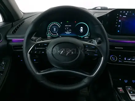 Hyundai Sonata 2020 года за 11 580 000 тг. в Астана – фото 13