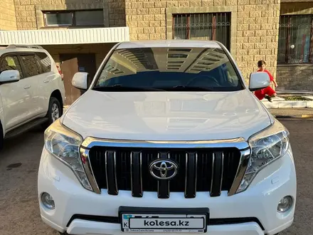 Toyota Land Cruiser Prado 2015 года за 21 500 000 тг. в Астана