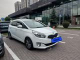 Kia Carens 2015 года за 7 700 000 тг. в Алматы – фото 2