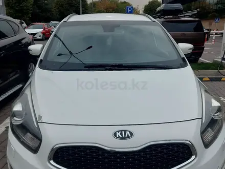 Kia Carens 2015 года за 8 000 000 тг. в Алматы – фото 3