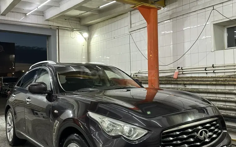 Infiniti FX35 2008 года за 8 500 000 тг. в Астана