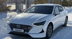 Hyundai Sonata 2022 года за 10 400 000 тг. в Астана – фото 2
