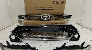 Решетка в бампер, фара, туманка, на Toyota Camry 55 Exclusive за 35 000 тг. в Алматы
