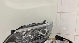 Решетка в бампер, фара, туманка, на Toyota Camry 55 Exclusive за 35 000 тг. в Алматы – фото 5