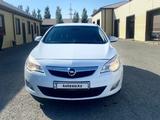 Opel Astra 2011 года за 3 600 000 тг. в Атырау – фото 2