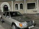 Mercedes-Benz E 230 1991 года за 2 700 000 тг. в Тараз – фото 2