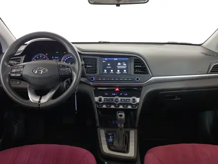 Hyundai Elantra 2019 года за 7 350 000 тг. в Шымкент – фото 13