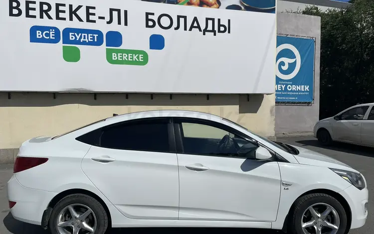 Hyundai Accent 2015 года за 5 800 000 тг. в Семей