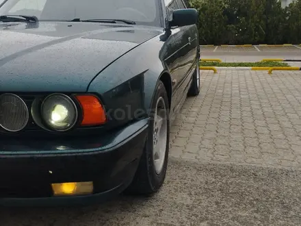 BMW 525 1995 года за 2 800 000 тг. в Жанаозен – фото 2