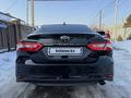 Toyota Camry 2021 годаfor15 950 000 тг. в Алматы – фото 12