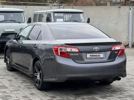 Toyota Camry 2014 года за 5 900 000 тг. в Актобе – фото 6