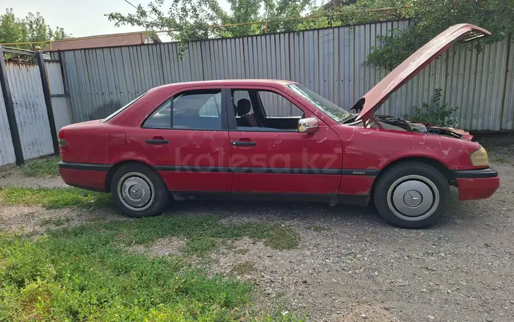 Mercedes-Benz C 180 1995 года за 1 000 000 тг. в Талдыкорган