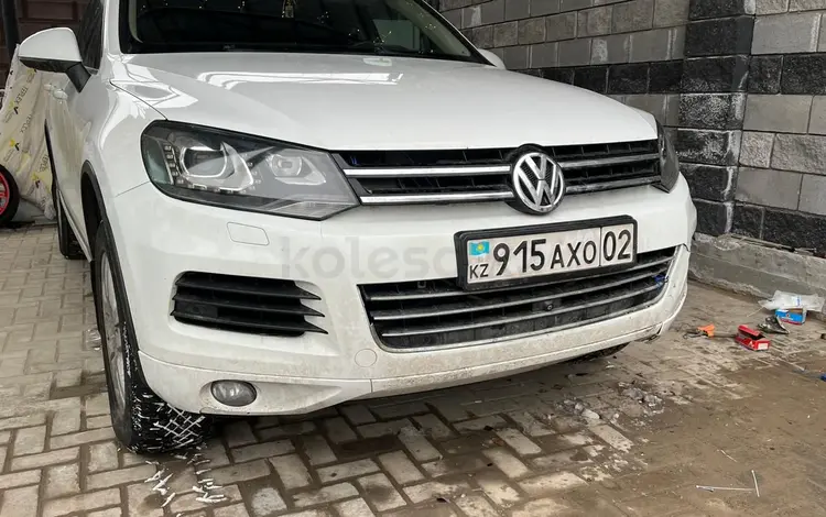 Бампер на туарег нф. Touareg NF 2010-2014 за 150 000 тг. в Алматы