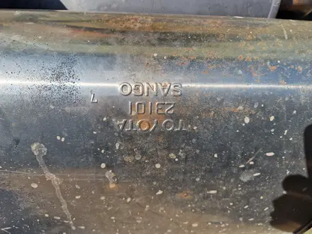 Последнюю спаренную часть глушителя на Lexus за 152 000 тг. в Актобе – фото 2