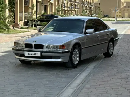 BMW 730 1998 года за 3 500 000 тг. в Шымкент