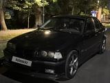 BMW 320 1996 годаүшін2 000 000 тг. в Алматы