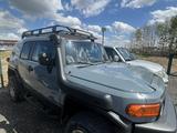Toyota FJ Cruiser 2006 года за 10 200 000 тг. в Караганда – фото 2