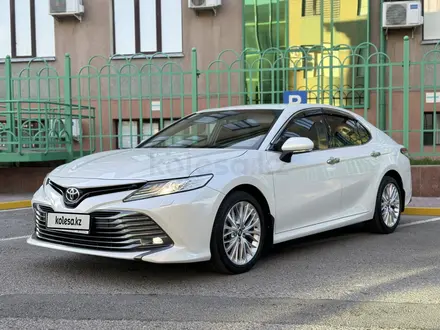 Toyota Camry 2018 года за 14 500 000 тг. в Тараз – фото 3