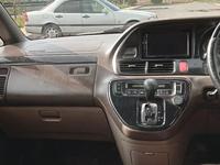 Honda Odyssey 2001 годаүшін3 500 000 тг. в Караганда
