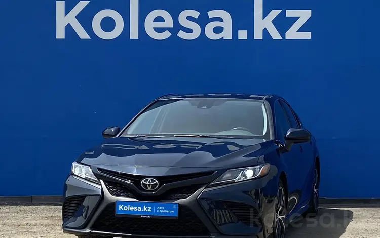 Toyota Camry 2019 года за 13 853 375 тг. в Алматы