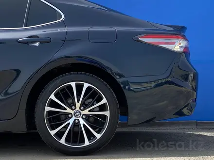 Toyota Camry 2019 года за 13 853 375 тг. в Алматы – фото 7