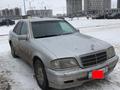 Mercedes-Benz C 240 1998 года за 3 028 378 тг. в Астана
