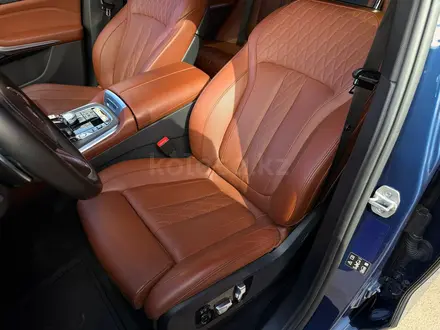 BMW X5 2021 года за 40 900 000 тг. в Астана – фото 19