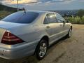 Mercedes-Benz S 320 1999 годаfor1 000 000 тг. в Усть-Каменогорск – фото 6