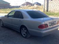 Mercedes-Benz E 230 1996 года за 2 800 000 тг. в Туркестан