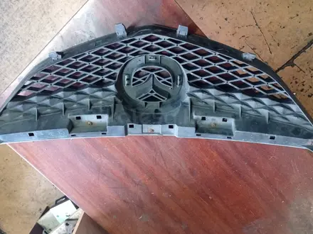 Решетка радиатора Mazda 6 за 25 000 тг. в Караганда – фото 2