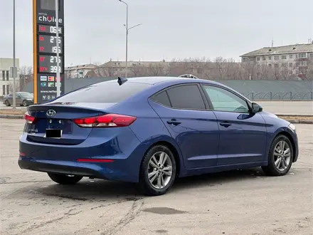 Hyundai Elantra 2018 года за 5 599 999 тг. в Уральск – фото 7