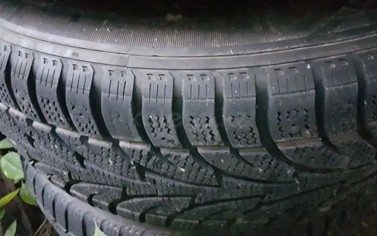 Зимние шины с дисками за 130 000 тг. в Алматы