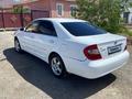Toyota Camry 2003 года за 4 000 000 тг. в Атырау – фото 3