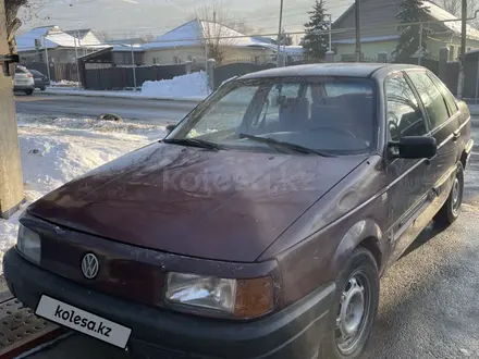 Volkswagen Passat 1988 года за 700 000 тг. в Алматы