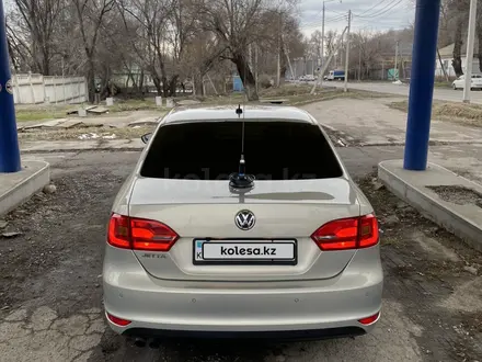 Volkswagen Jetta 2011 года за 5 500 000 тг. в Алматы – фото 7