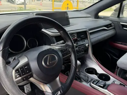 Lexus RX 200t 2019 года за 20 000 000 тг. в Астана – фото 4
