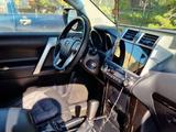 Toyota Land Cruiser Prado 2014 года за 16 990 990 тг. в Астана – фото 2