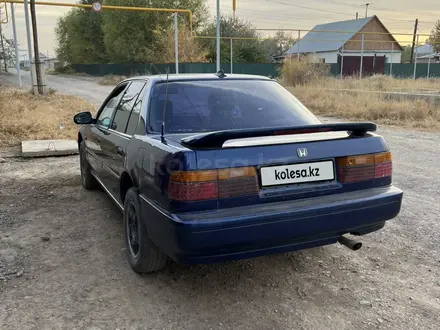 Honda Accord 1990 года за 500 000 тг. в Астана – фото 2