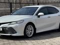 Toyota Camry 2019 годаүшін14 300 000 тг. в Караганда