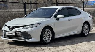 Toyota Camry 2019 года за 14 300 000 тг. в Караганда