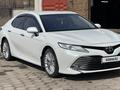 Toyota Camry 2019 года за 14 300 000 тг. в Караганда – фото 5