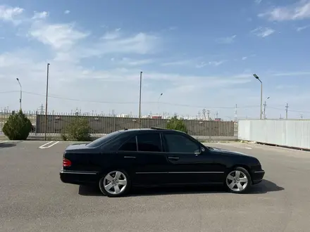 Mercedes-Benz E 430 2001 года за 4 500 000 тг. в Жанаозен – фото 6