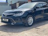 Toyota Camry 2015 года за 10 500 000 тг. в Аксай – фото 3