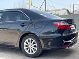 Toyota Camry 2015 годаүшін9 600 000 тг. в Аксай – фото 5