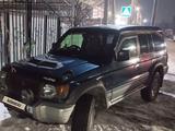 Mitsubishi Pajero 1997 годаfor3 450 000 тг. в Алматы – фото 2