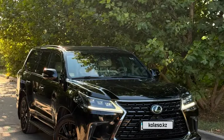 Lexus LX 570 VIP Black Edition 2019 года за 46 000 000 тг. в Алматы