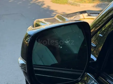 Lexus LX 570 VIP Black Edition 2019 года за 46 000 000 тг. в Алматы – фото 10