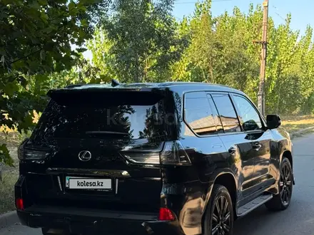Lexus LX 570 VIP Black Edition 2019 года за 46 000 000 тг. в Алматы – фото 7