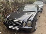 Mercedes-Benz CLK 200 2003 годаfor4 000 000 тг. в Алматы – фото 5
